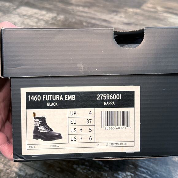 Dr Martens 1460 Futura EMB Boots Womens Size 6 Limited Edition Nappa Leather NIB - Picture 4 of 14